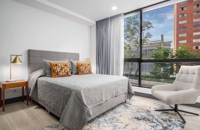 RM306 | Balcony | Pool | Gym | Santa Teresita