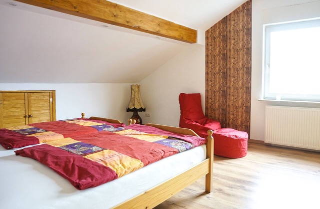 Roberts accommodation in Mariaroth for up to 14 people