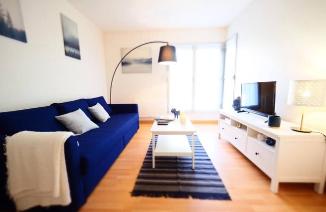 ROCHAMBEAU Opposite the thermal baths - Private and secure parking lot