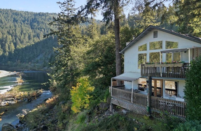 Rollin on the River!