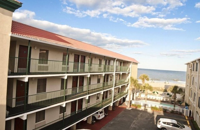 Romantic Beach Room w/Private Balconies, Partial Ocean Views, & Free WiFi