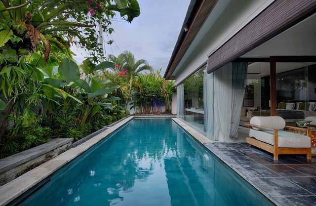Romantic Getaway 1BR Villa, Canggu! 8Min Drive To Batu Bolong Beach! W/Pool!