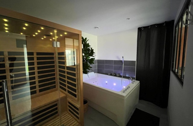 Romantic gite in chic, relaxing surroundings