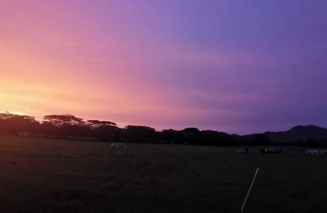 Romantic Spanish Farm House w/hot tub — 15 min from Tamarindo beach!