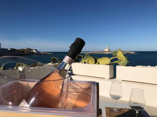 Romeus al Fortino dimora sul mare