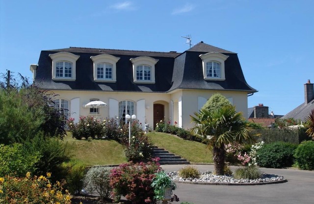 Room 4 La Mansardiere