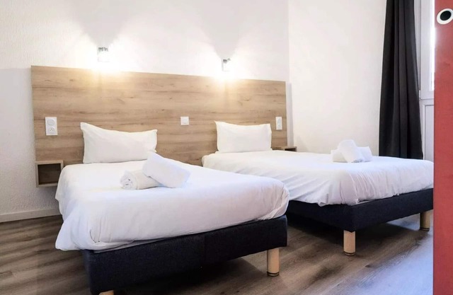 Room for 2 persons PMR