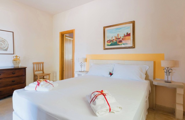 Room 'Mandarino' with Private Terrace, Wi-Fi and Air Conditioning