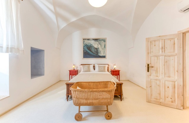 Room 'Serena - 3' with Private Terrace, Wi-Fi and Air Conditioning