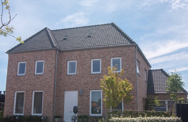 Room 'Villa Mondriaan' KA02 for rent in the center of Domburg!