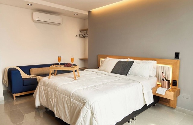 Rosa Negra | Cozy Suite at Stadio