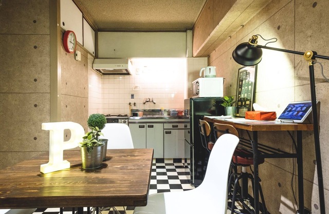 Rose 415 All reserved - Rose 415 /Osaka Ōsaka