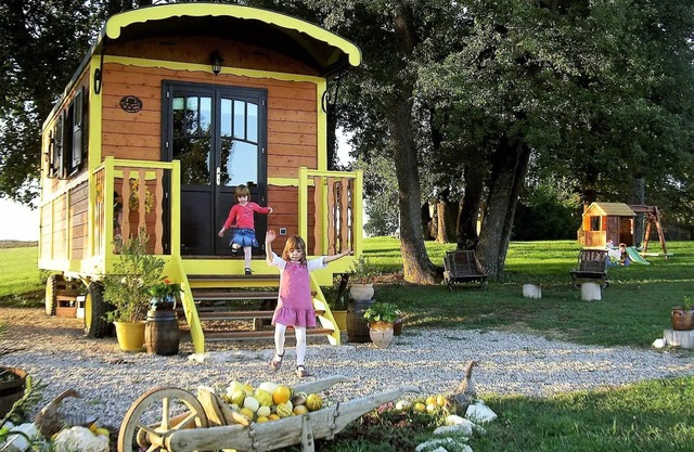 Roulotte- rental Gite Famille 4 à 5 personnes - 4 pers. included in the price