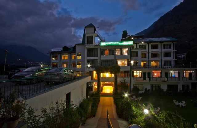 Royal Park Resort