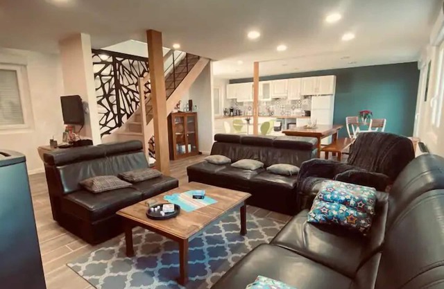 Roz Avel, Lake Guerledan