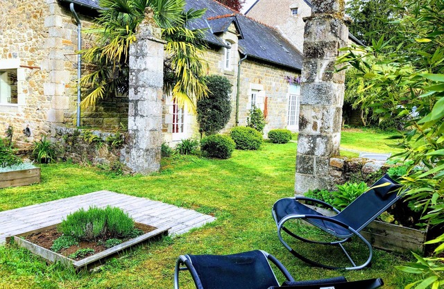 Roz Maria Cottage – Spacious, Modern, and Private Park, 20 Minutes from the Sea