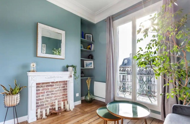 Rubis de Magenta, vue Eiffel