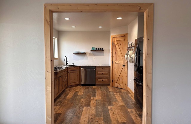 Ruby Mountain View House