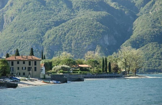 Ruby One-Bedroom Apartment