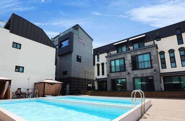 Ruhe Pool Villa