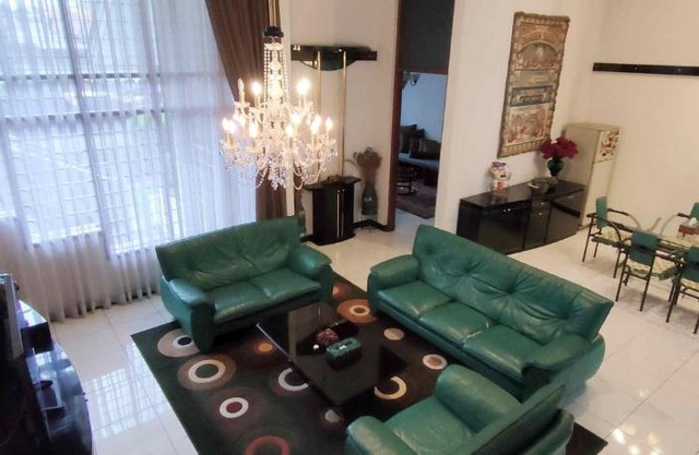 Rumah Oma Lembang for Family & Friends