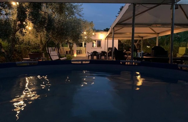 Rural detached house surrounded by greenery, healthy air and plenty of outdoor space.