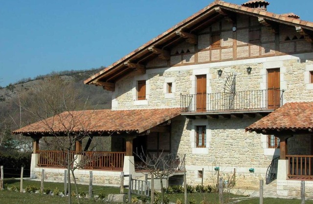 Rural House 'Sagastietxea II' with Mountain Views, Private Terrace and Garden