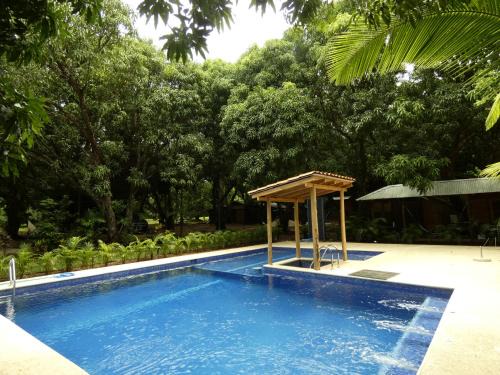 Rusteak Living Retreat in natural and peaceful setting in Canafistula