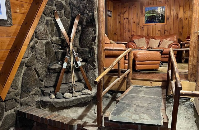 Rustic Getaway Cabin