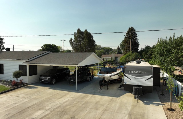 RV full hook up RV full hook up