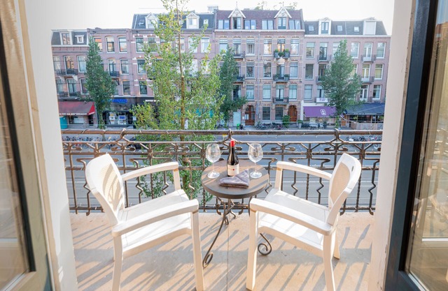 Sézane's Lodges: shared home - not hotel - in museum district