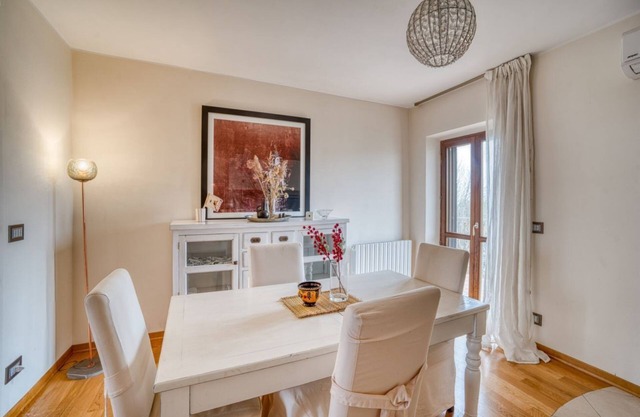 S. Martino in campo bright apartment with parking