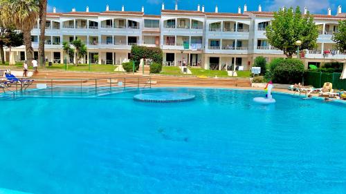 SA CALETA - Apartamento con piscina y junto a la playa