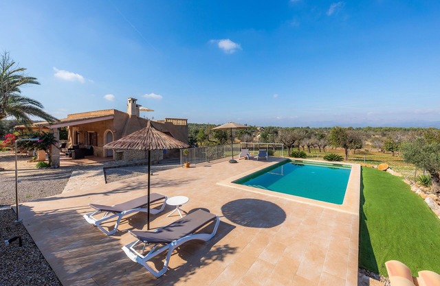 Sa Caseta de Son Morro with Pool, Wi-Fi, Air Conditioning