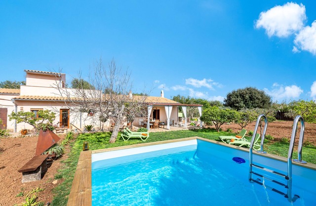 Sa Caseta · Finca with pool in Buger