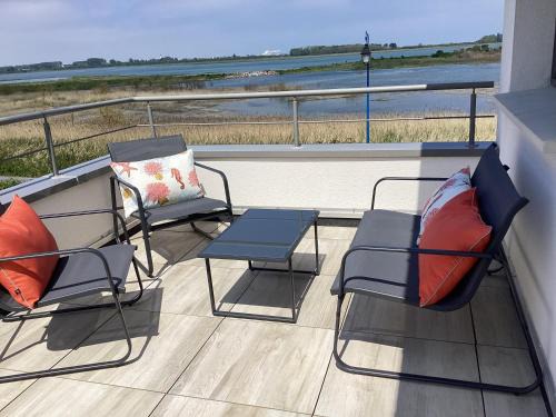 Sallenelles Face à la baie