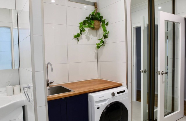 Salt Water Retreat, BBQ area with water views