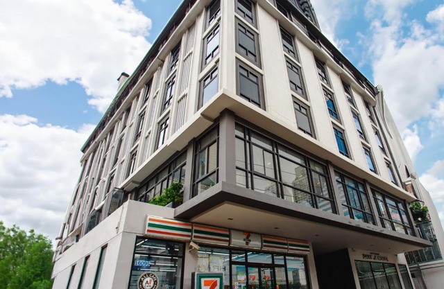 SAM E Hotel Bangkok Sathorn