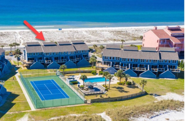 San De Luna #15 – Foot steps from the Gulf and Sound on Pensacola Beach