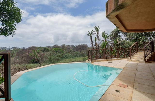 San Lameer Villa 1603 - 5 bedroom Luxury - 10 pax - San Lameer Rental Agency