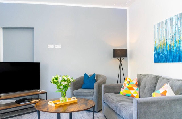 Sandeman by Central Serviced Apartments - 3 Double Beds