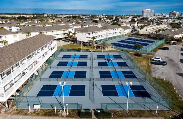 Sandpiper Cove Unit 1027 1 Bedroom With FREE Beach Service