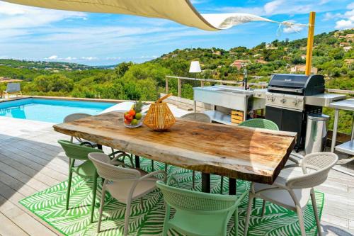 Sandrine - Villa Terrace Pool - by TGB