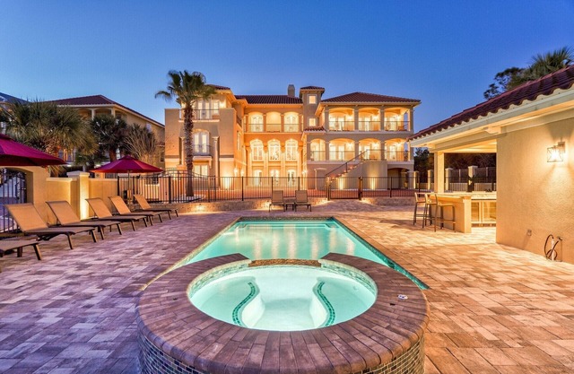 SANDY BEACH ESTATE: Gated, 9100 sq ft Estate with Pool, Hot Tub, Game Room! Perfect for Events!
