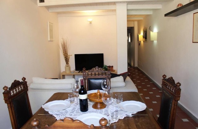 SANTA MARIA NOVELLA STATION FLORENTINE APARTMENT