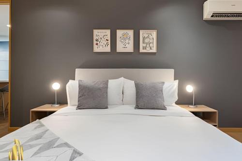 Santacoloma 407 Peaceful apt with green views. AC