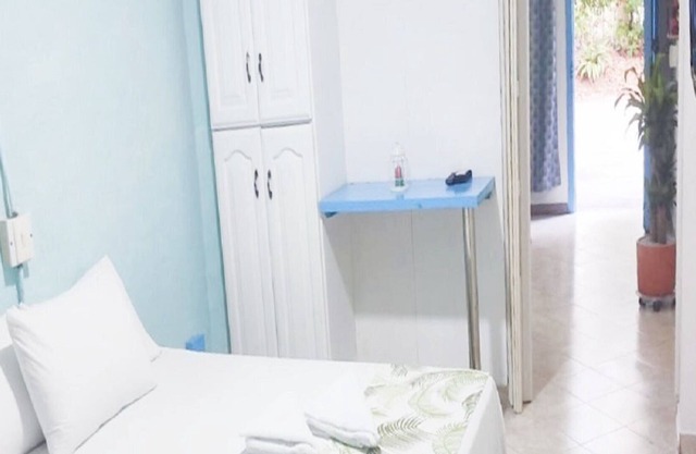 santorini grand gate, cabin #81