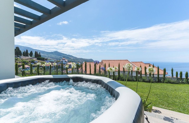 Sapphire Sands by Atlantic Holiday