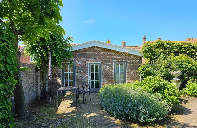 Schöne Gartensuite für 2 Personen und 2 Hunde in Einzigartiger Lage in Domburg!