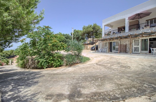 Scia' 1 seafront apartment